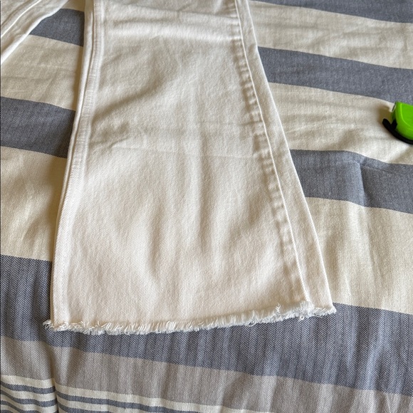 We The Free White Flare & Wide Leg Jeans - Picture 7 of 8